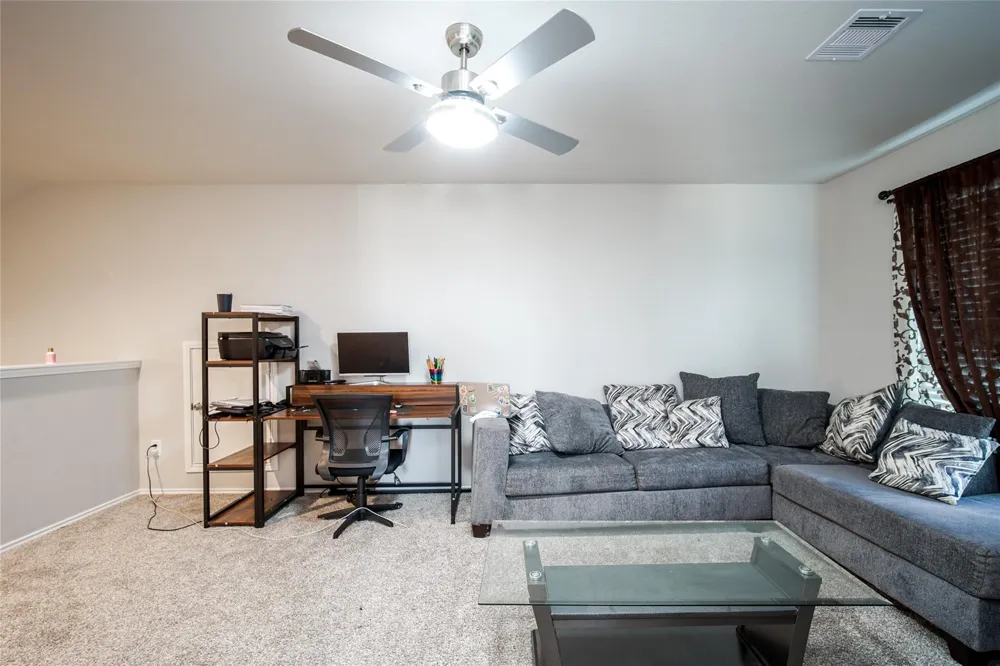 6802 Amber Cliff Lane Rosenberg, TX 77469