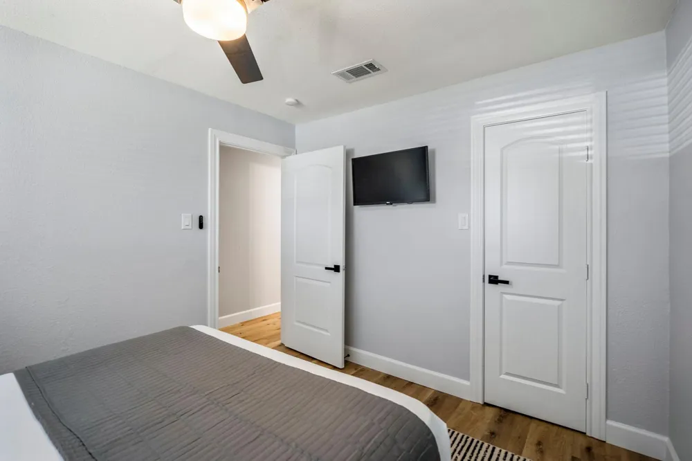 3814 Seabrook Street Houston, TX 77021