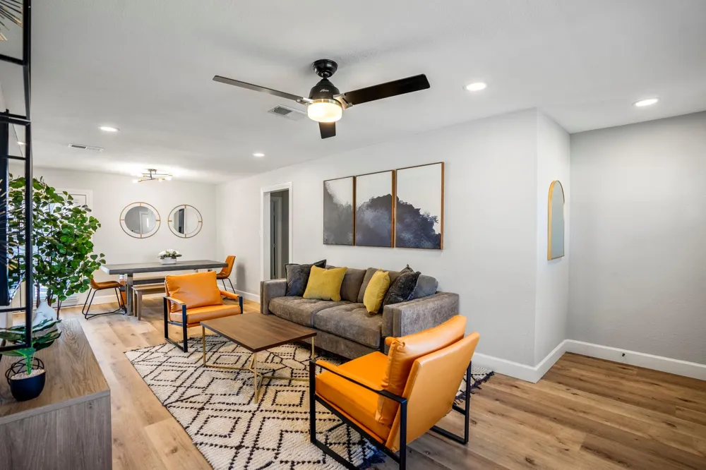 3814 Seabrook Street Houston, TX 77021