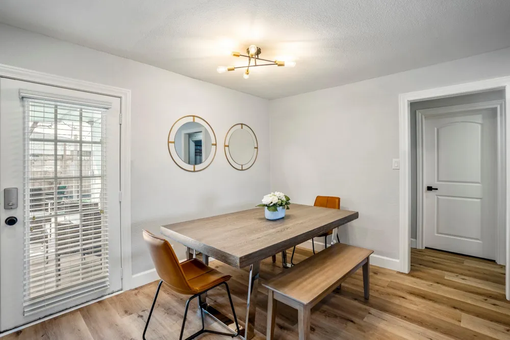 3814 Seabrook Street Houston, TX 77021