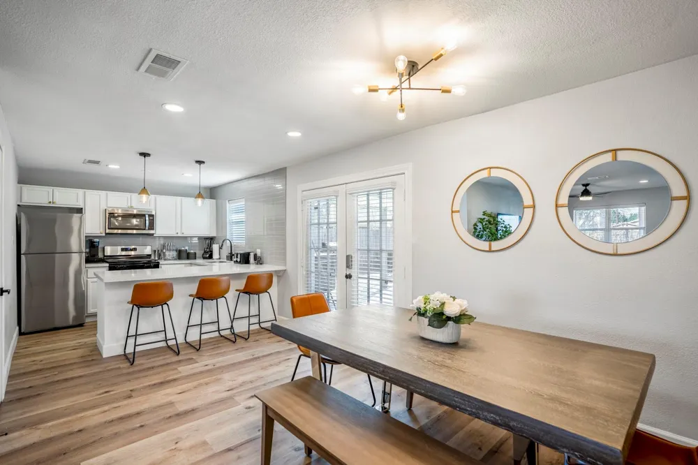 3814 Seabrook Street Houston, TX 77021