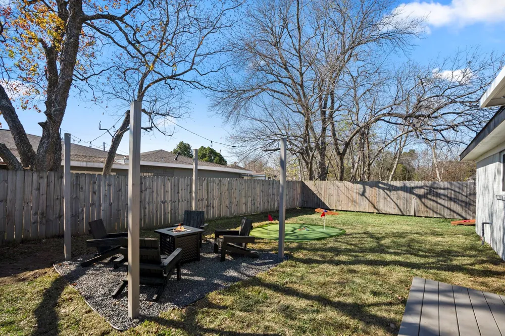 3814 Seabrook Street Houston, TX 77021