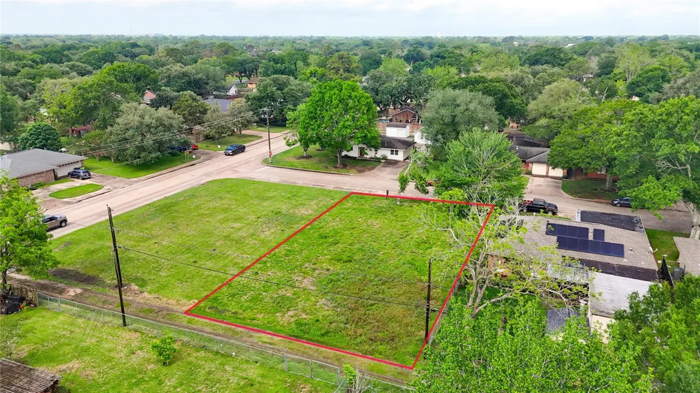 Miles Street Rosenberg, TX 77471