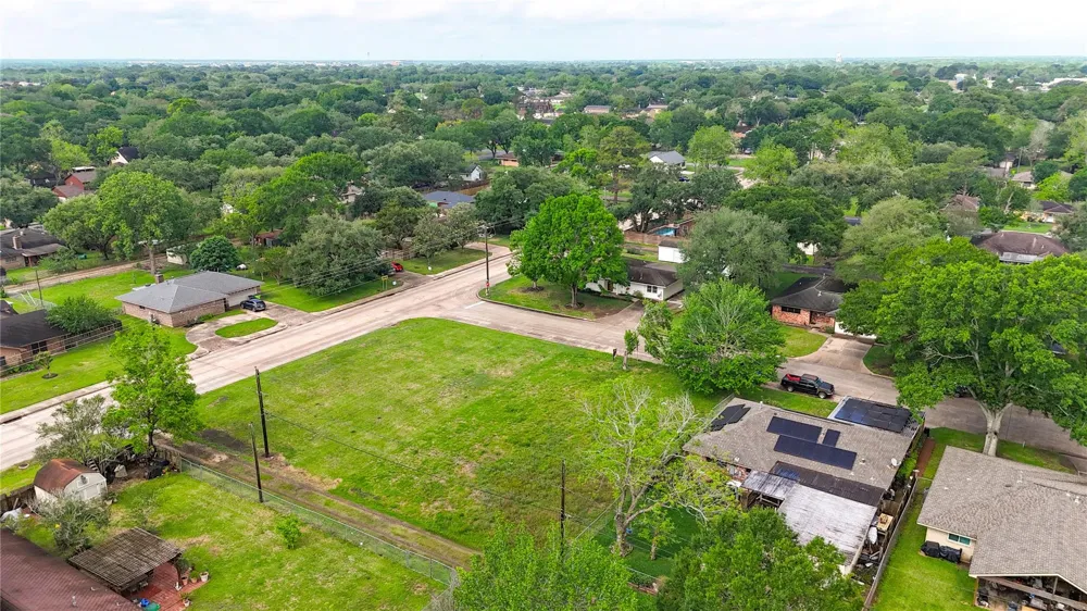 Miles Street Rosenberg, TX 77471