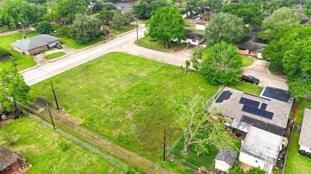Miles Street Rosenberg, TX 77471