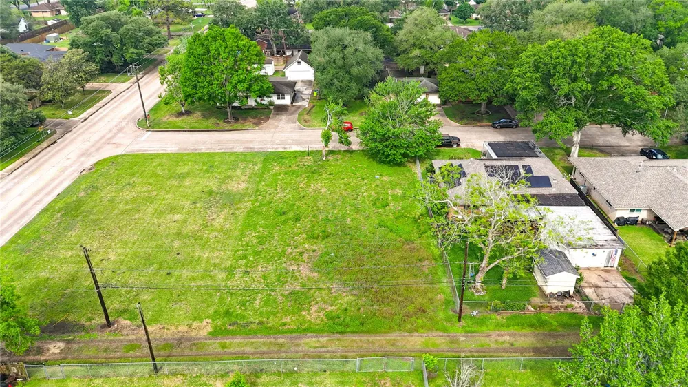 Miles Street Rosenberg, TX 77471