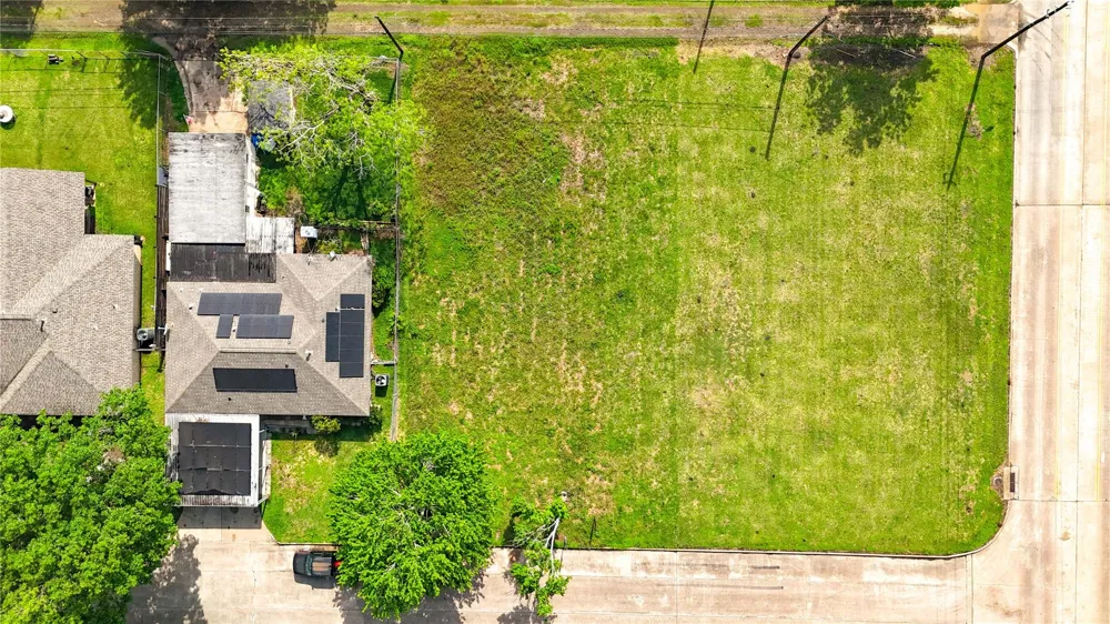 Miles Street Rosenberg, TX 77471