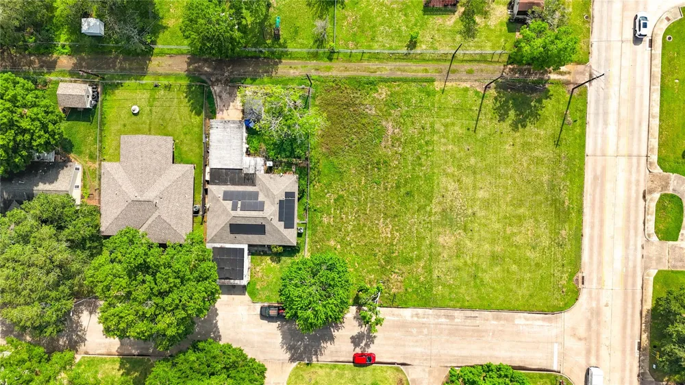 Miles Street Rosenberg, TX 77471
