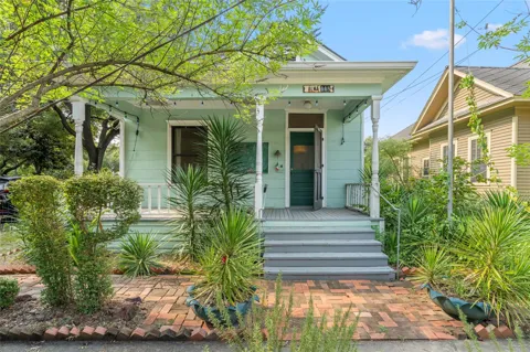 118 Alma Street
