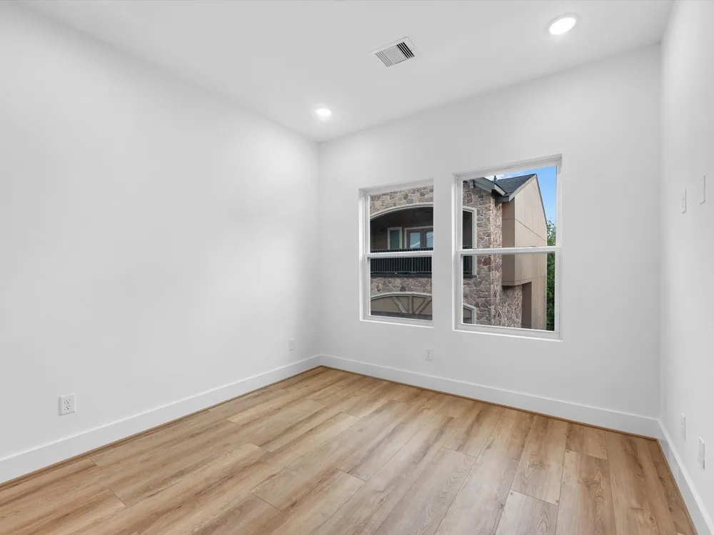 4802 Elysian Street #E Houston, TX 77009