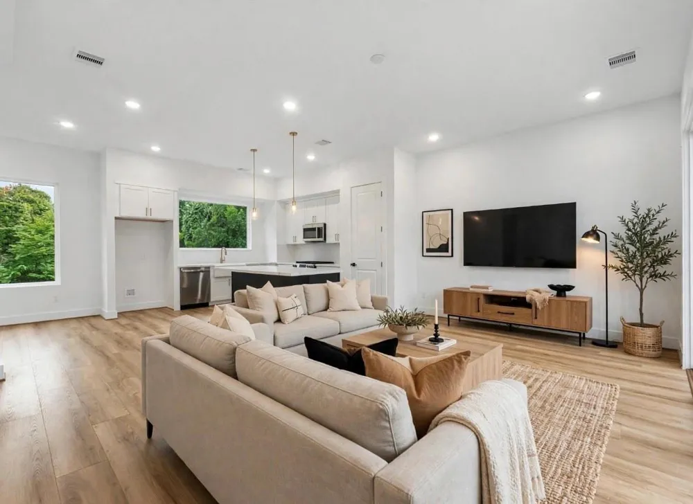 4802 Elysian Street #E Houston, TX 77009