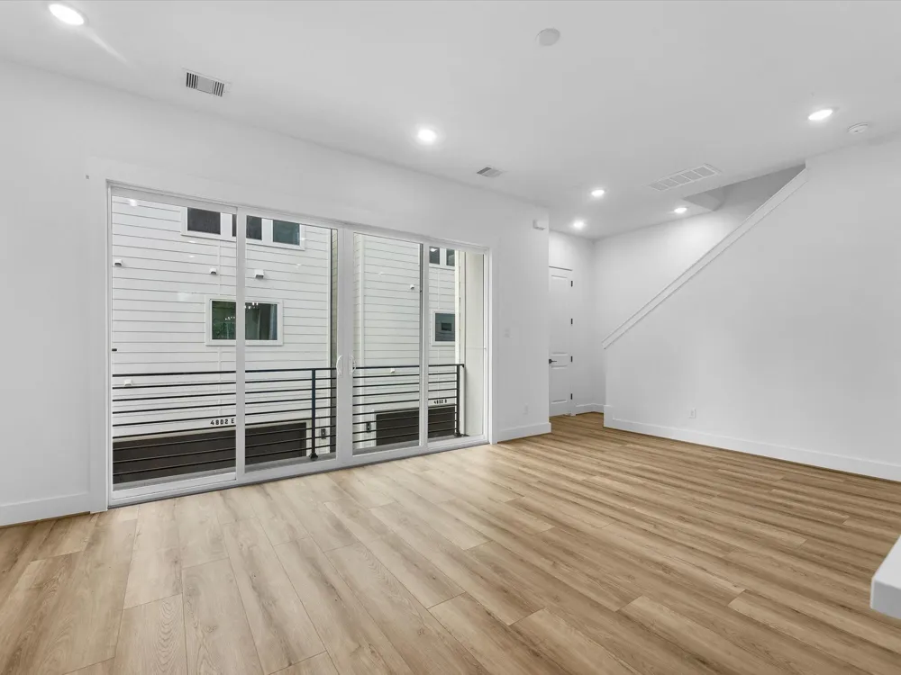 4802 Elysian Street #E Houston, TX 77009