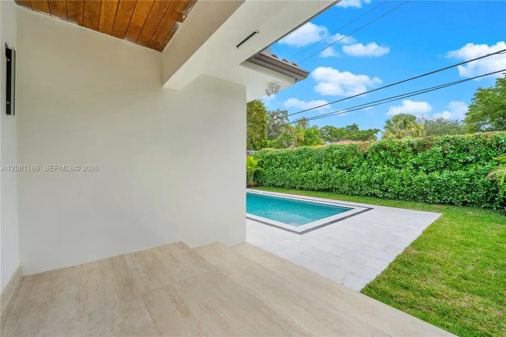 728 Majorca Ave Coral Gables, FL 33134