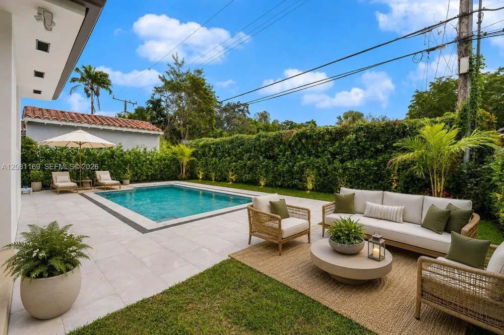 728 Majorca Ave Coral Gables, FL 33134