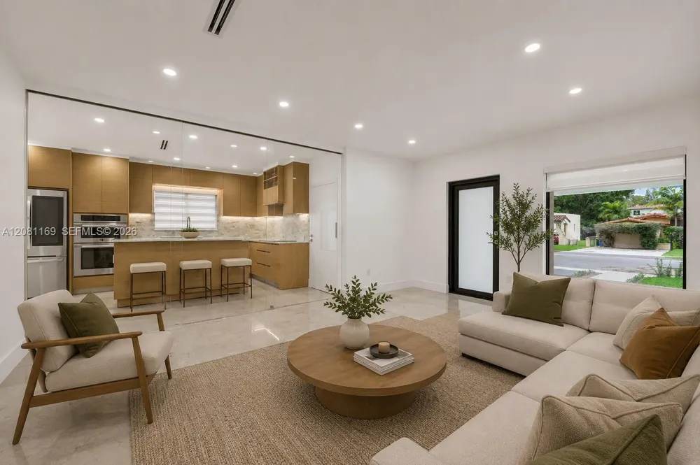 728 Majorca Ave Coral Gables, FL 33134