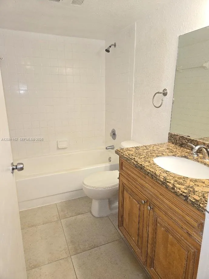 1561 Balfour Point Dr #F West Palm Beach, FL 33411