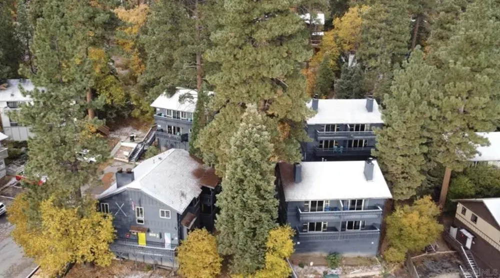 1274 clubview drive Big Bear, CA 92315
