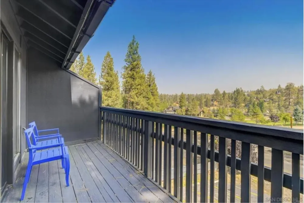 1274 clubview drive Big Bear, CA 92315