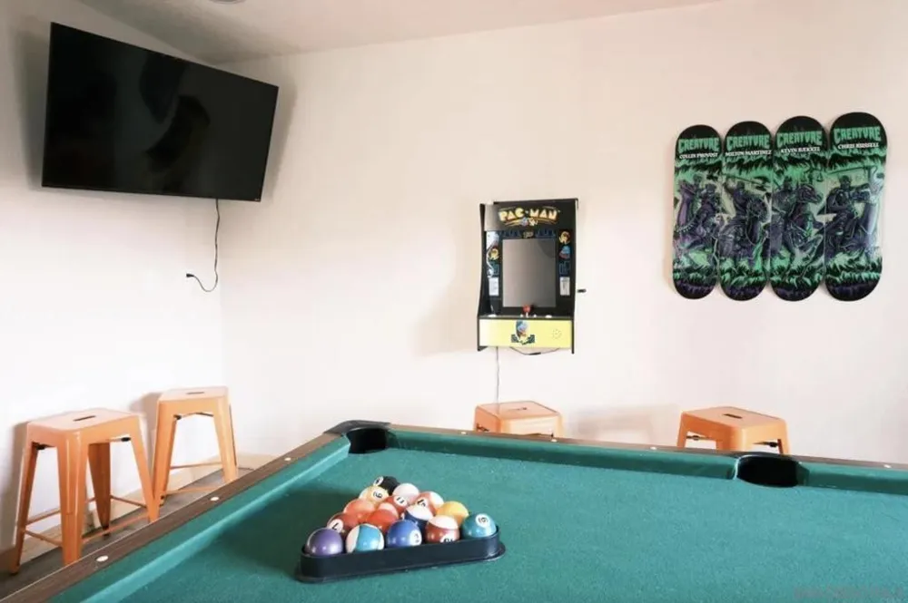 1274 clubview drive Big Bear, CA 92315