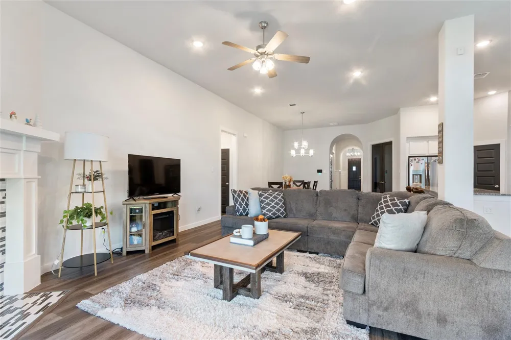 23703 Lively Ferry Lane Richmond, TX 77469