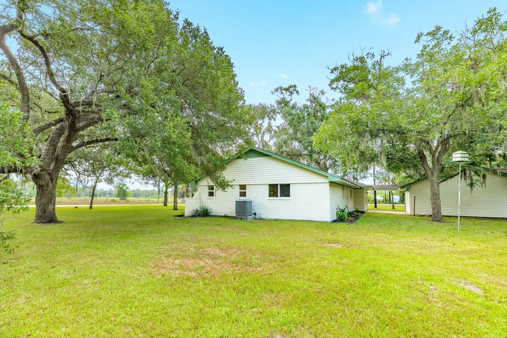 9020 Fm 1459 Road Sweeny, TX 77480