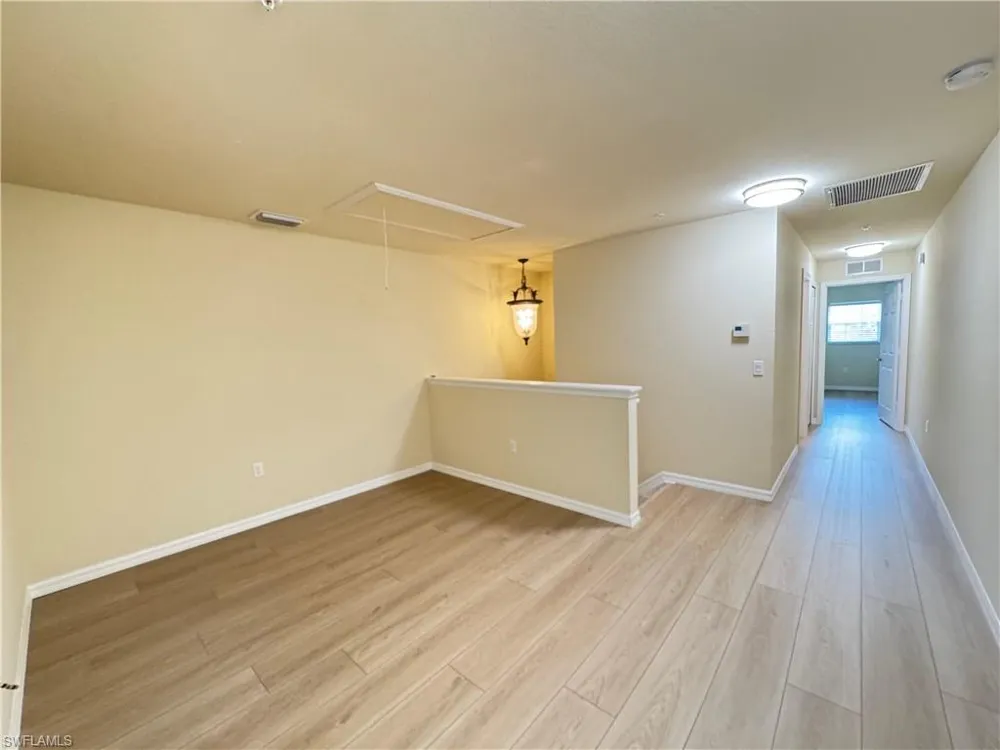 9077 Gervais Circle #904 Naples, FL 34120