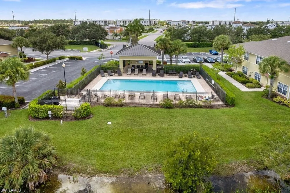 9077 Gervais Circle #904 Naples, FL 34120