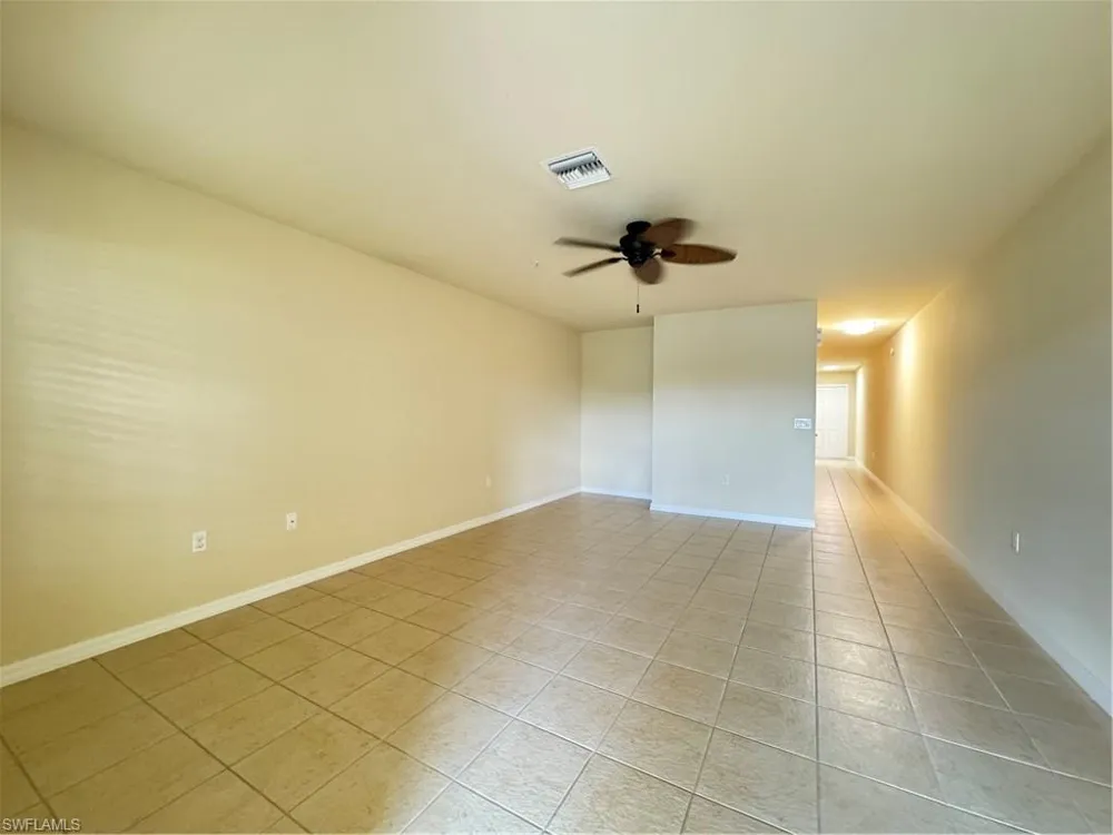 9077 Gervais Circle #904 Naples, FL 34120