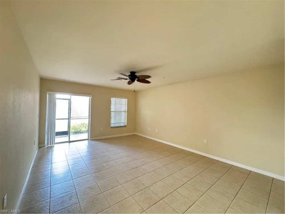9077 Gervais Circle #904 Naples, FL 34120