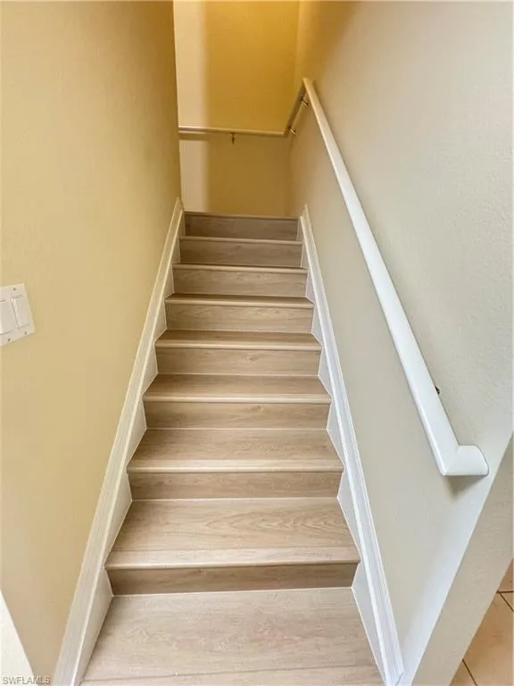 9077 Gervais Circle #904 Naples, FL 34120