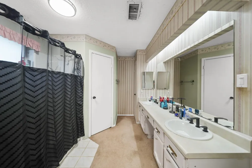 10119 Stonemont Road La Porte, TX 77571