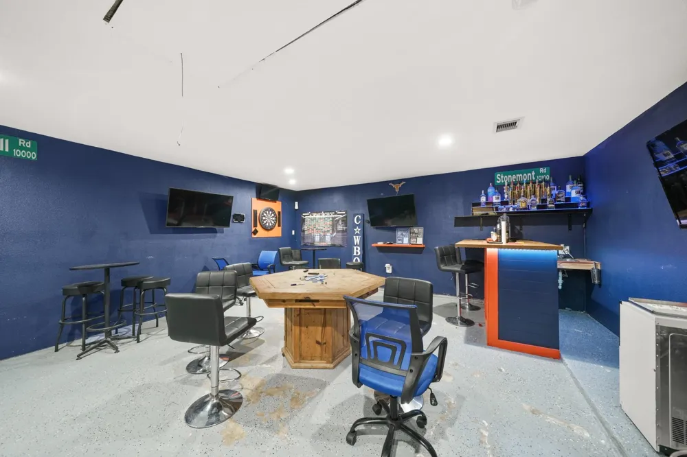 10119 Stonemont Road La Porte, TX 77571