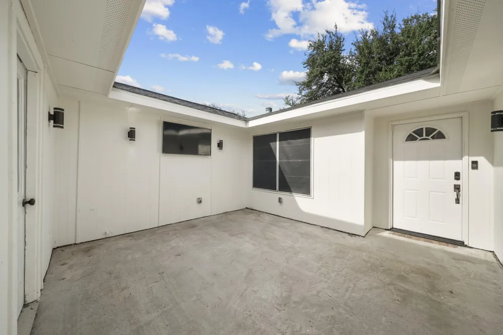 10119 Stonemont Road La Porte, TX 77571