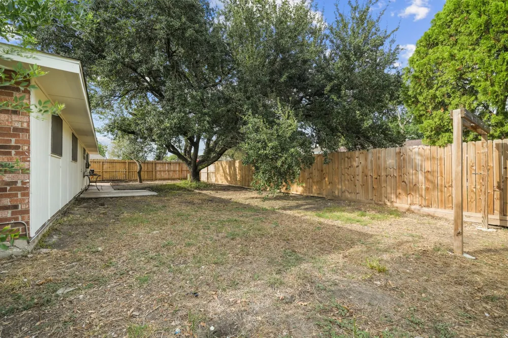 10119 Stonemont Road La Porte, TX 77571