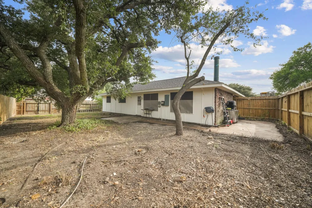 10119 Stonemont Road La Porte, TX 77571