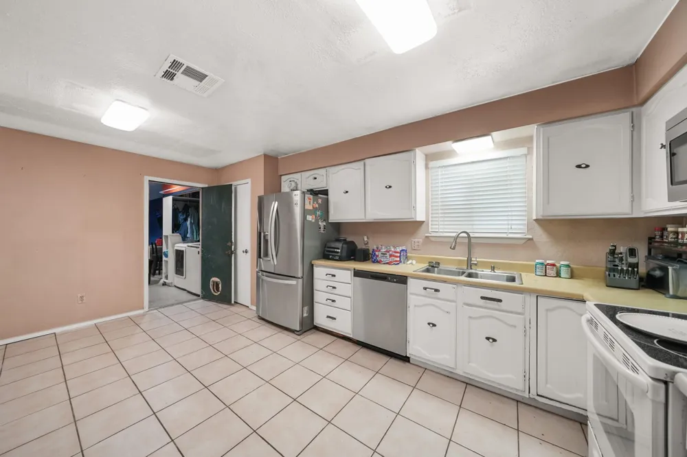 10119 Stonemont Road La Porte, TX 77571