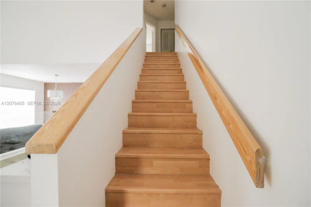 14615 SW 142nd Place Cir Miami, FL 33186