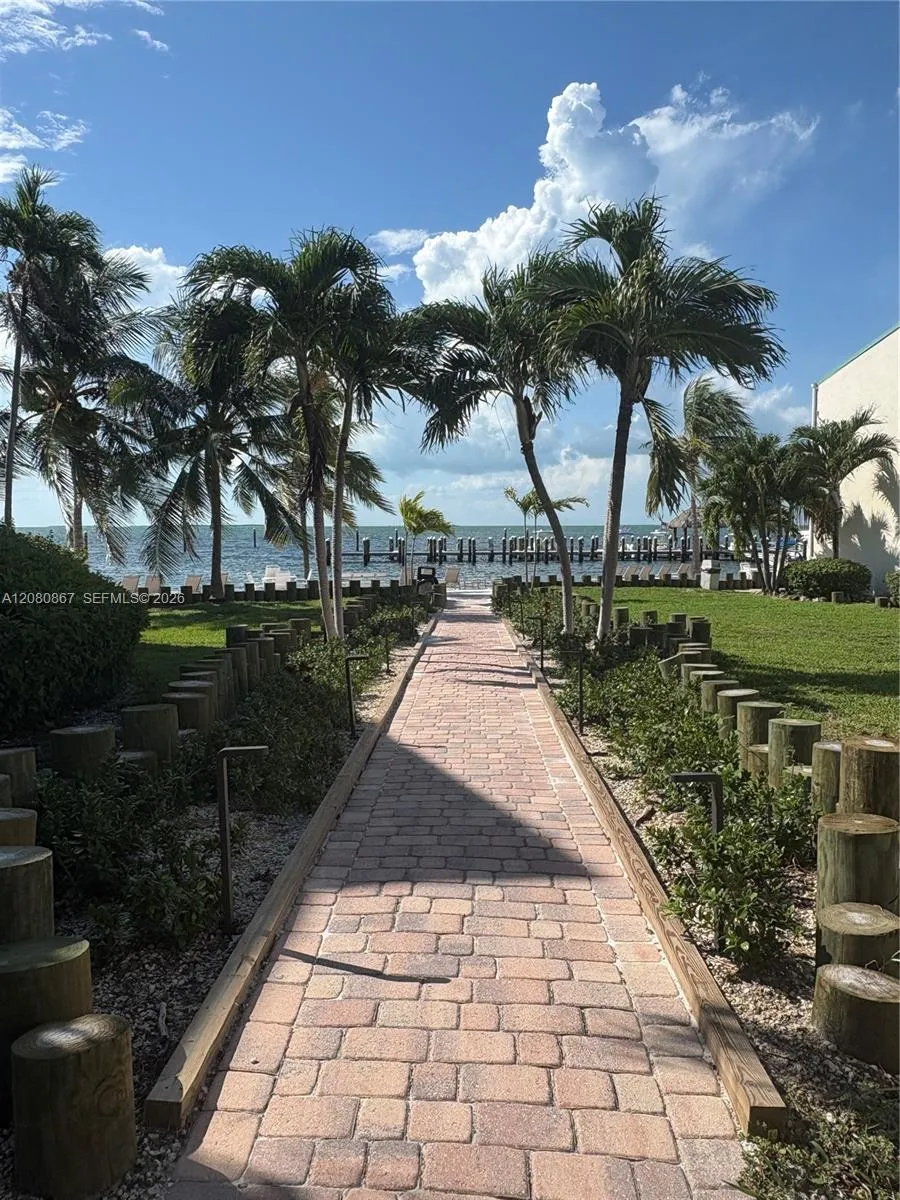 87200 Overseas Hwy #O10 Plantation Key, FL 33036