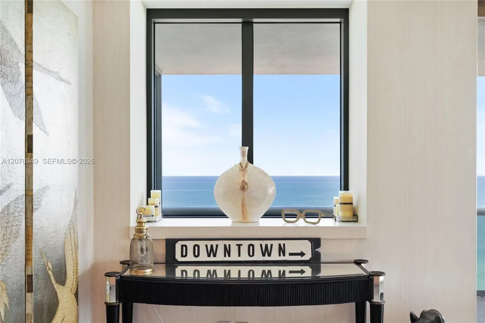 5875 Collins Ave #1902 Miami Beach, FL 33140