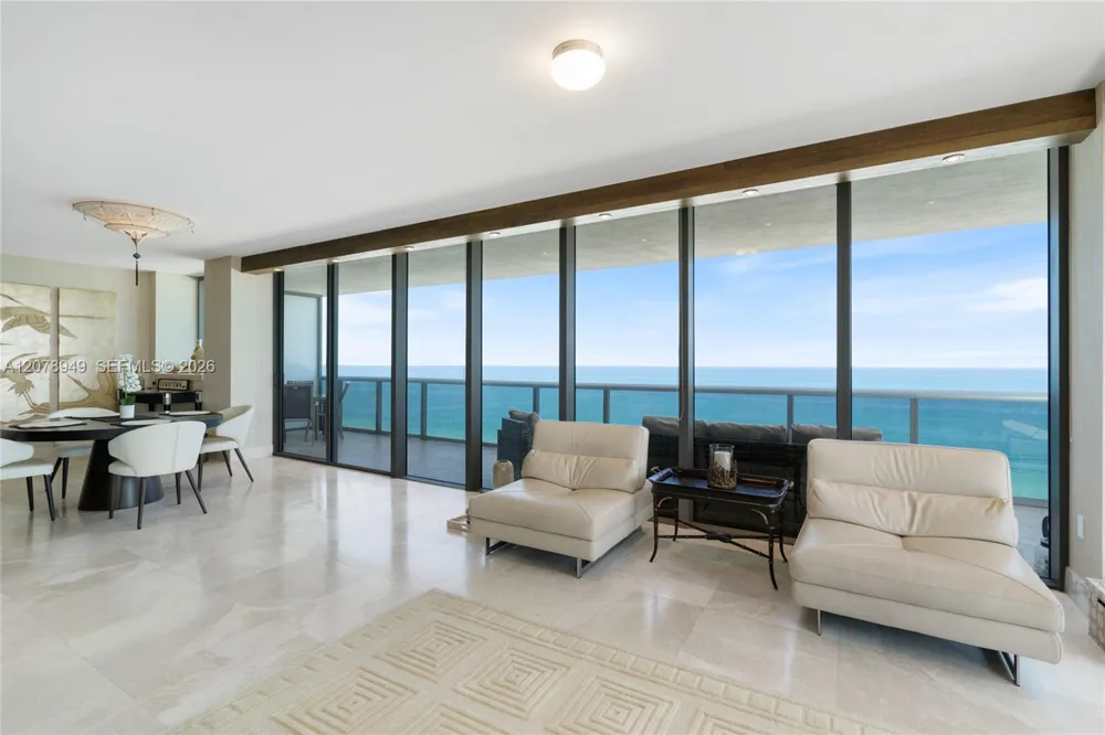 5875 Collins Ave #1902 Miami Beach, FL 33140