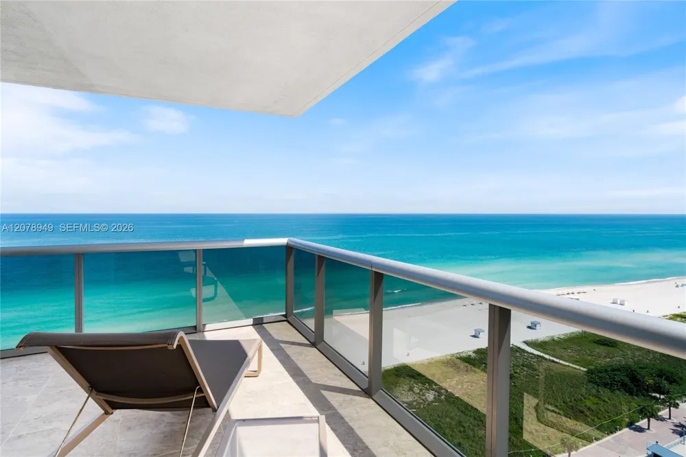 5875 Collins Ave #1902 Miami Beach, FL 33140