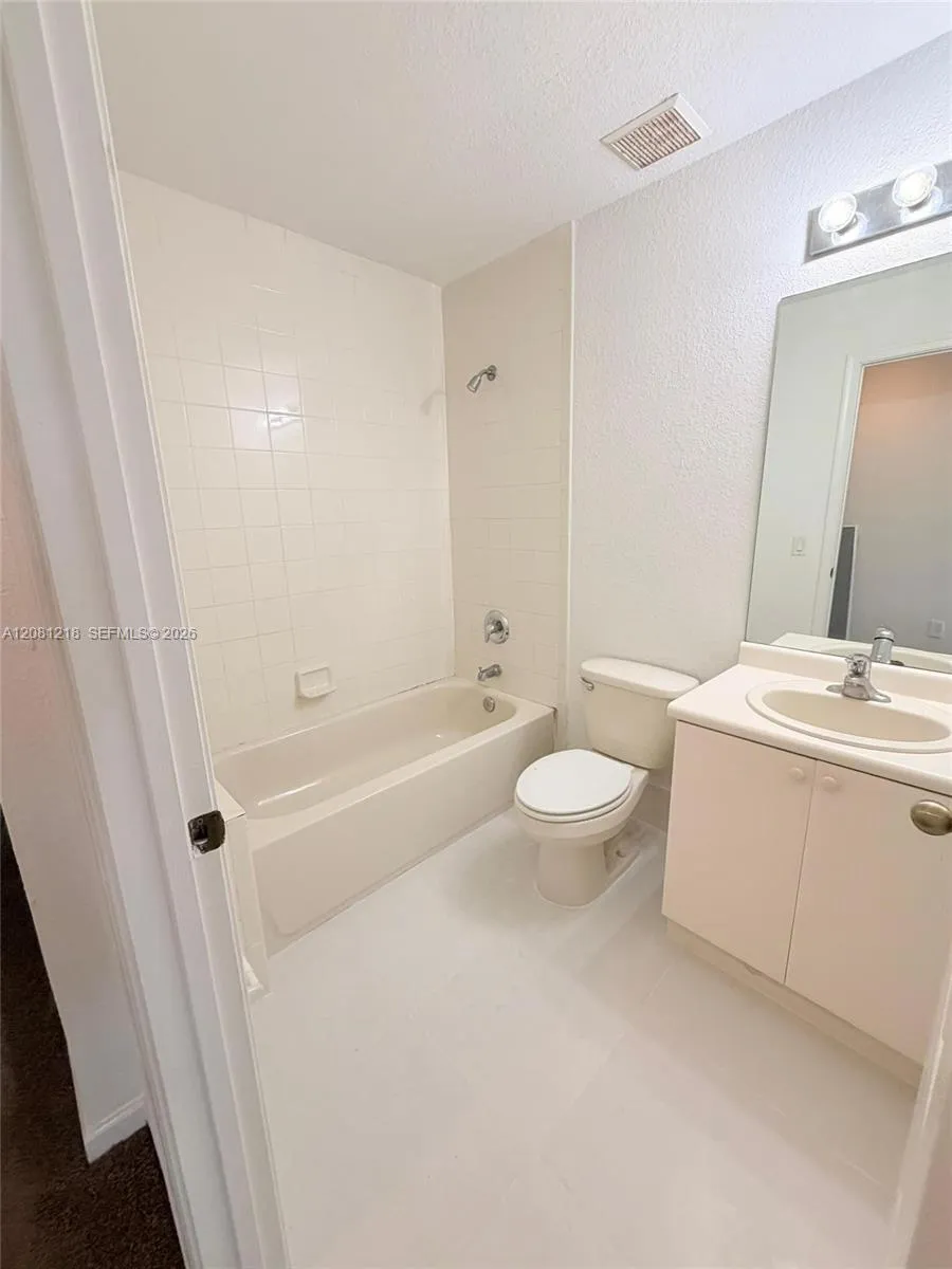 2628 SE 14th Ave #308 Homestead, FL 33035