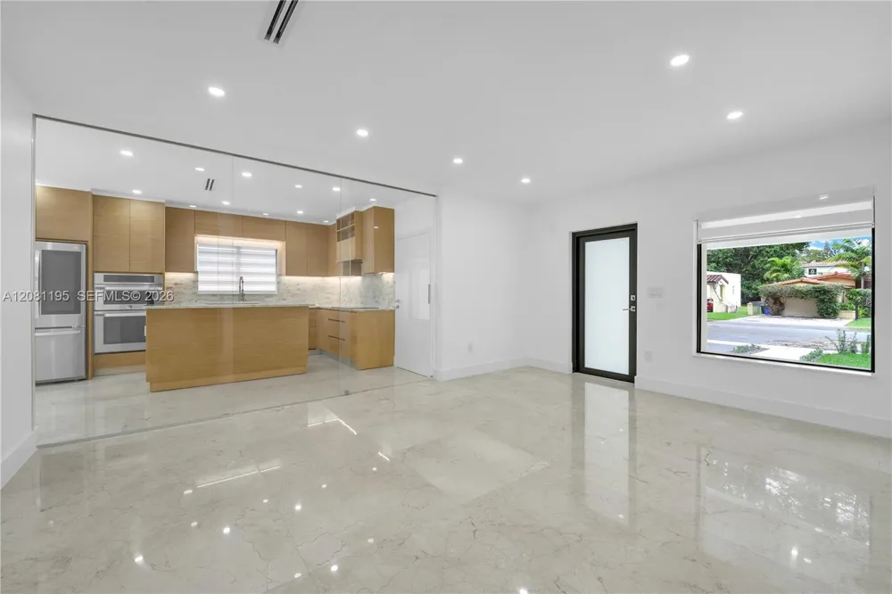 728 Majorca Ave Coral Gables, FL 33134