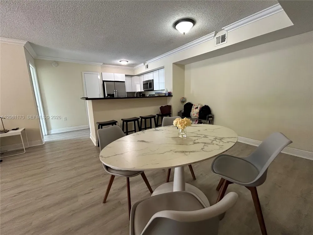 4440 NW 107th Ave #208-7 Doral, FL 33178