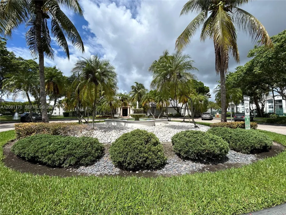 4440 NW 107th Ave #208-7 Doral, FL 33178