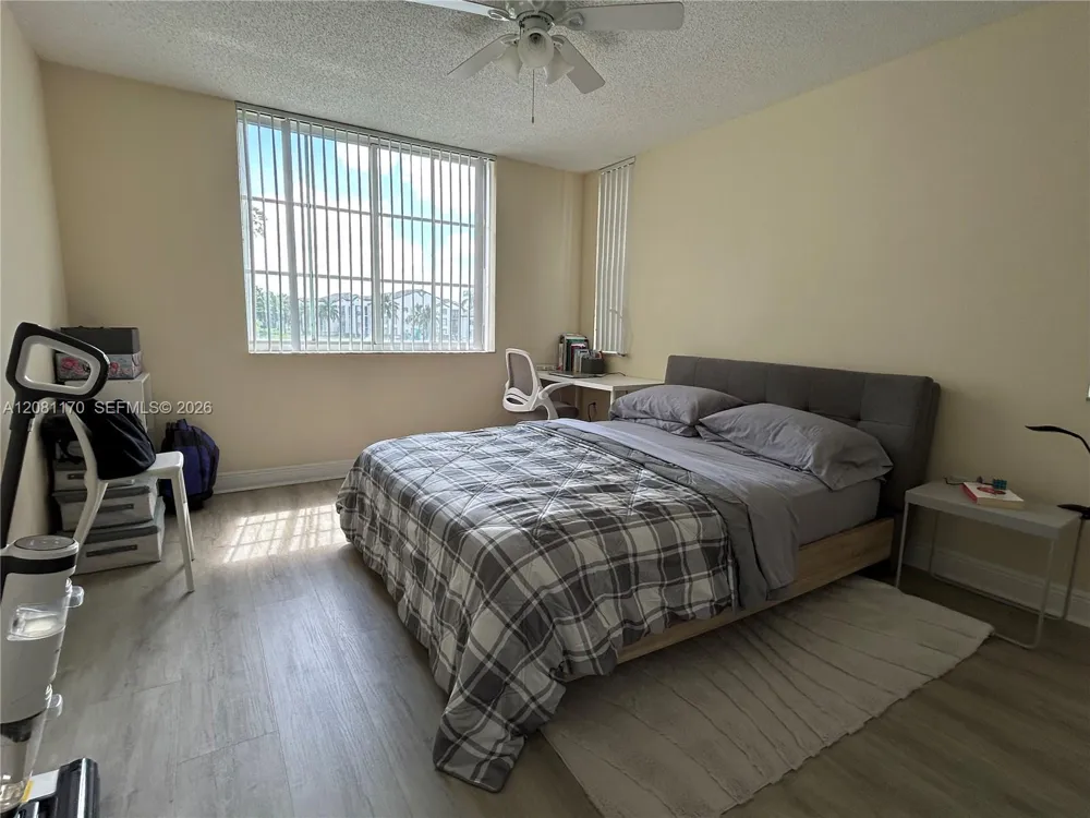 4440 NW 107th Ave #208-7 Doral, FL 33178