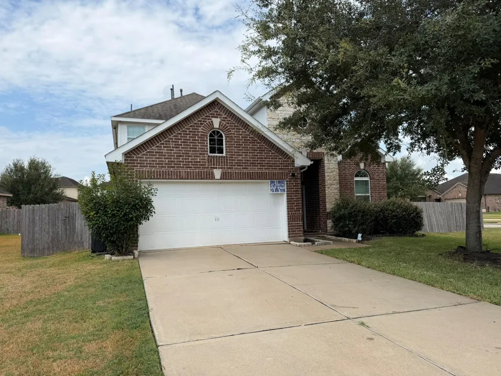 5902 Carnaby Lane Rosenberg, TX 77471