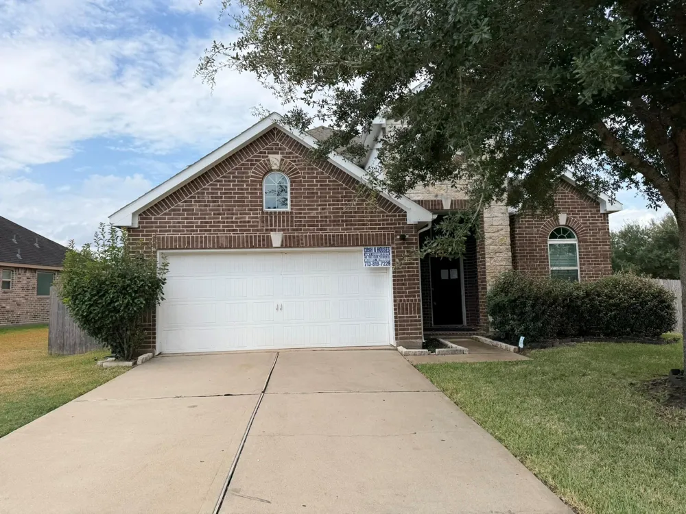 5902 Carnaby Lane Rosenberg, TX 77471