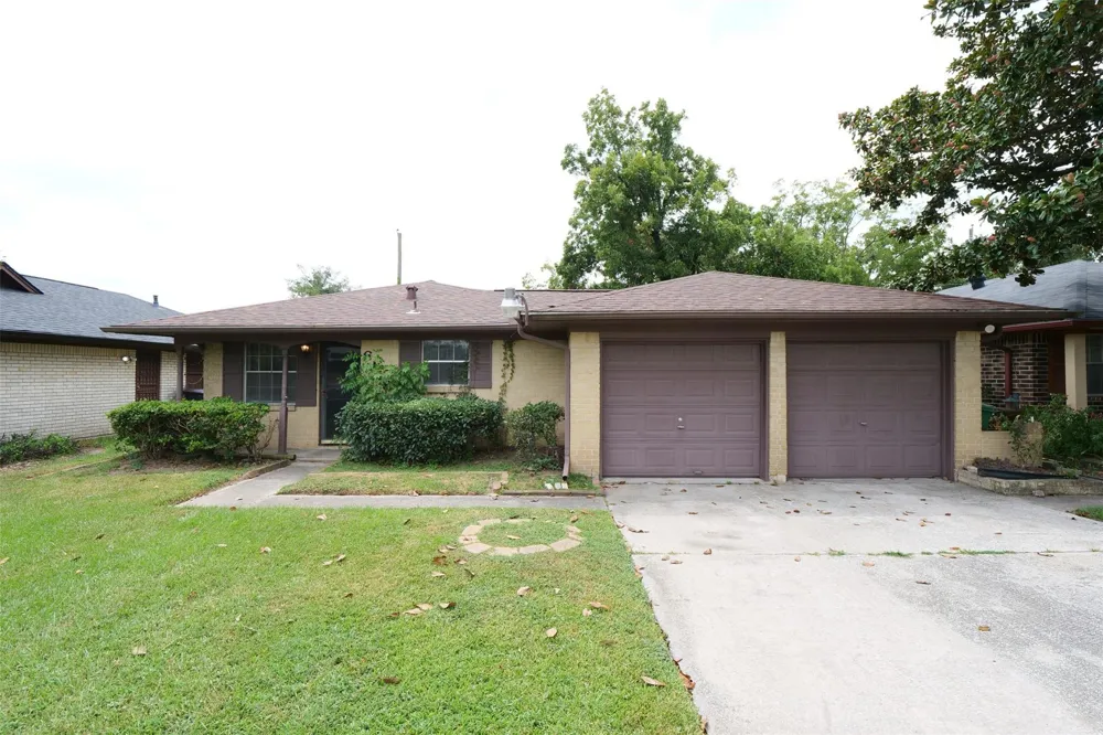 6118 Rietta Street Houston, TX 77016