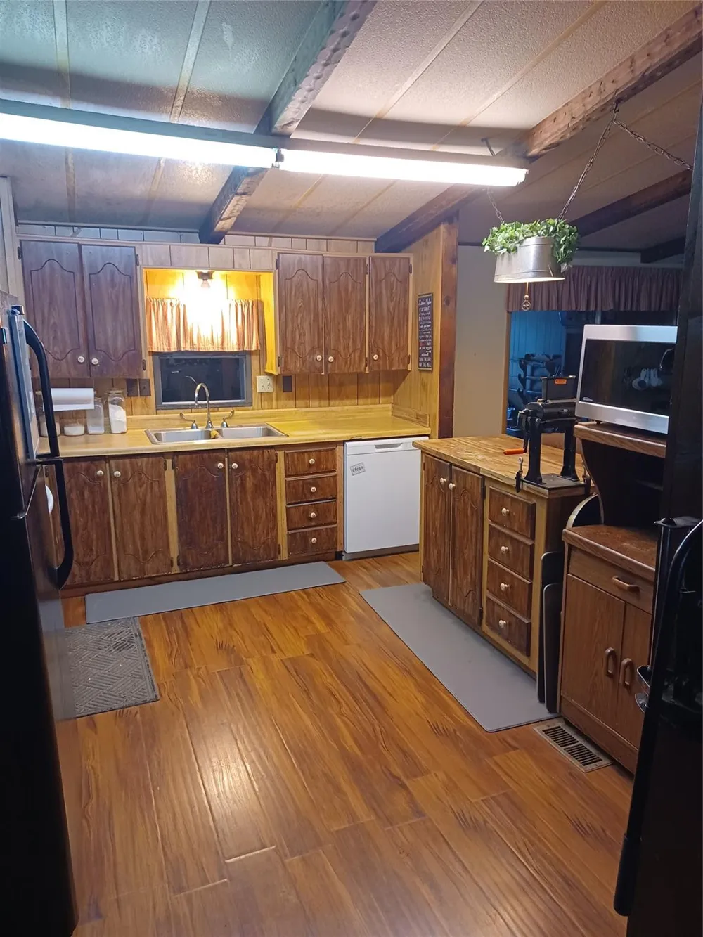 1335 Cr 131 Centerville, TX 75833